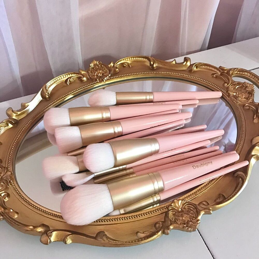 Daubigny 16Pieces Pink Complete Premium Synthetic Professional Makeup Brushes